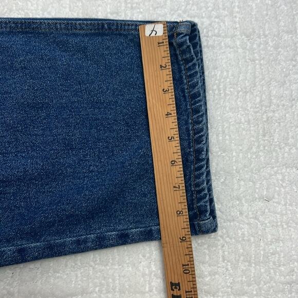 Pretty Little Thing medium wash high waist curvy fit blue jeans 10 - Picture 9 of 10